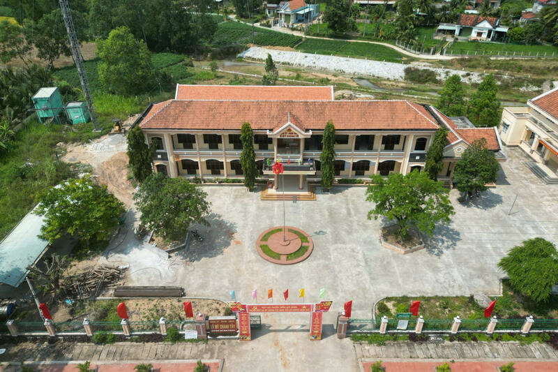 Album Mỹ Chánh Tây